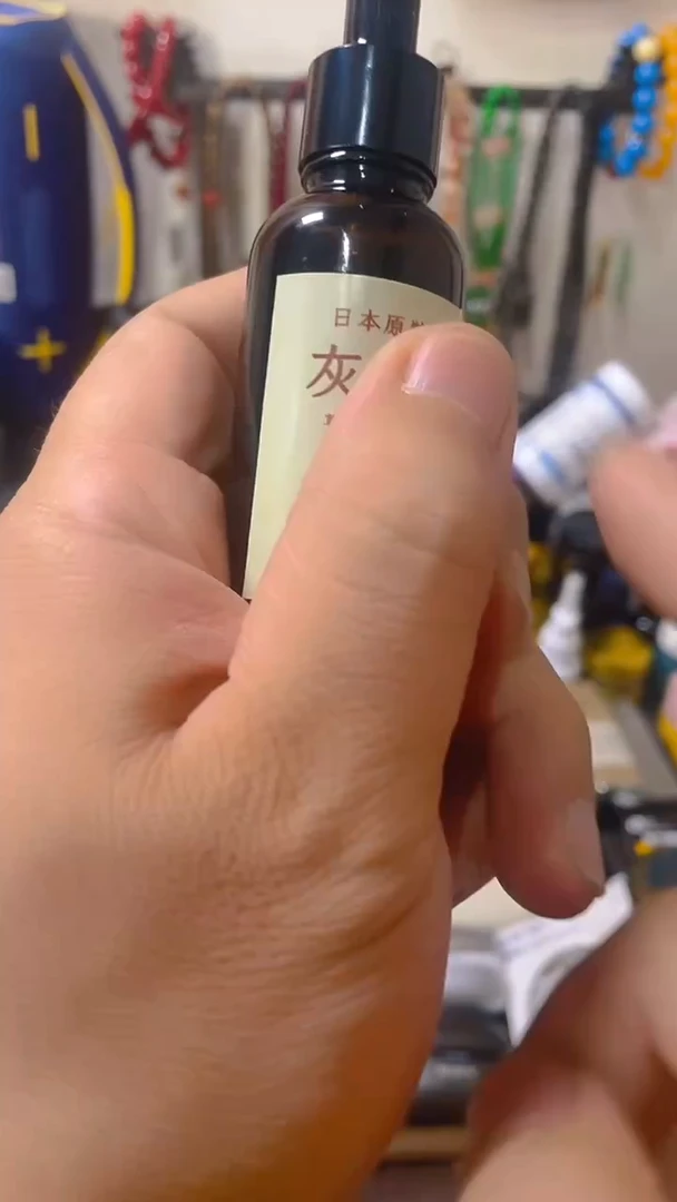 瓷片闪购商品 如图所示