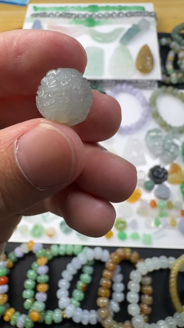 颈饰未镶嵌翡翠【闪购商品】 天然翡翠