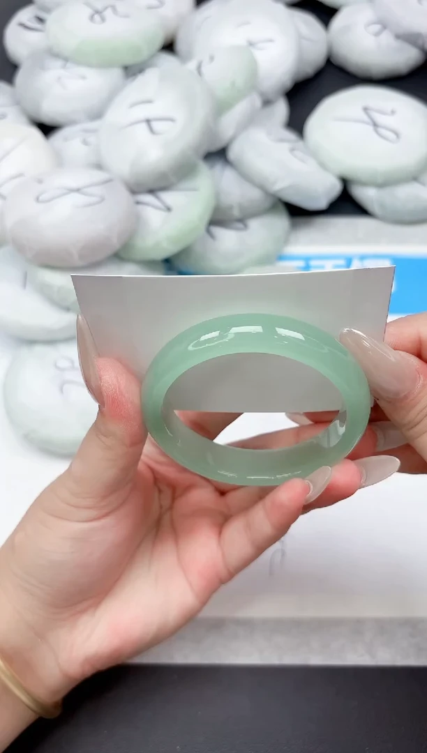 未镶嵌手镯石英质玉360-54.2