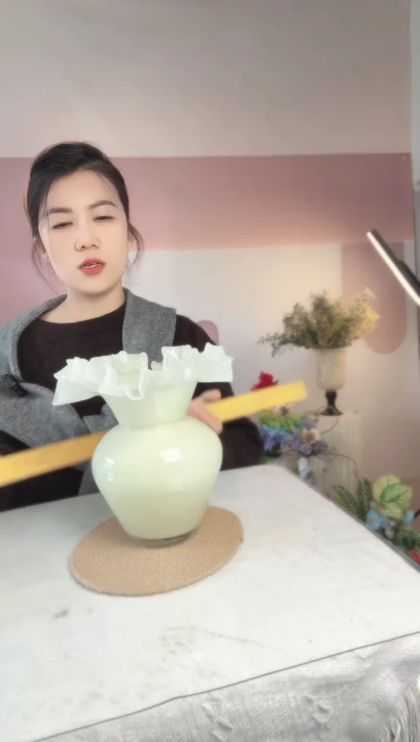 027直播玻璃花瓶