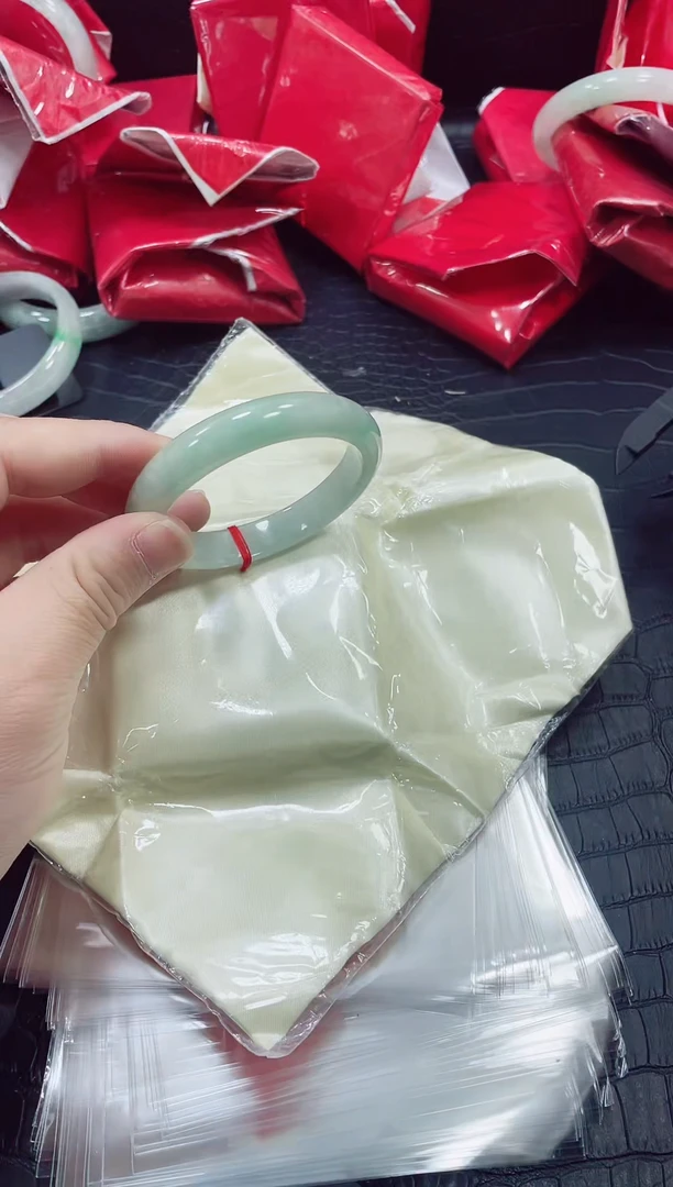 非金属无小哥135号手镯57.3圈口