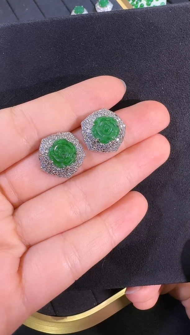 未镶嵌翡翠耳饰耳钉