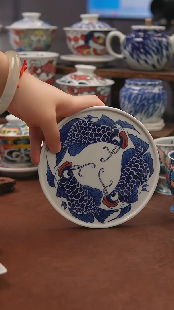 昨明（福利价格）三鱼壶承