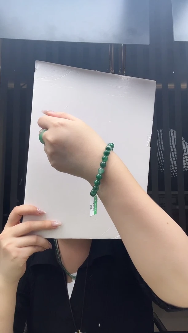 未镶嵌手镯石英质玉4