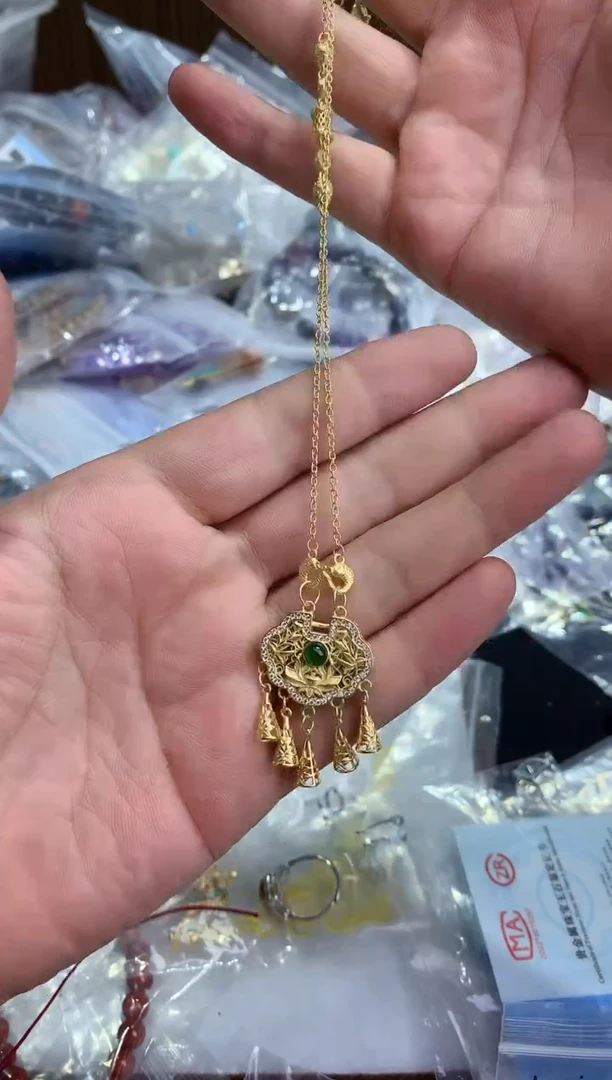 颈饰银S925镶嵌翡翠多样性发一251105191