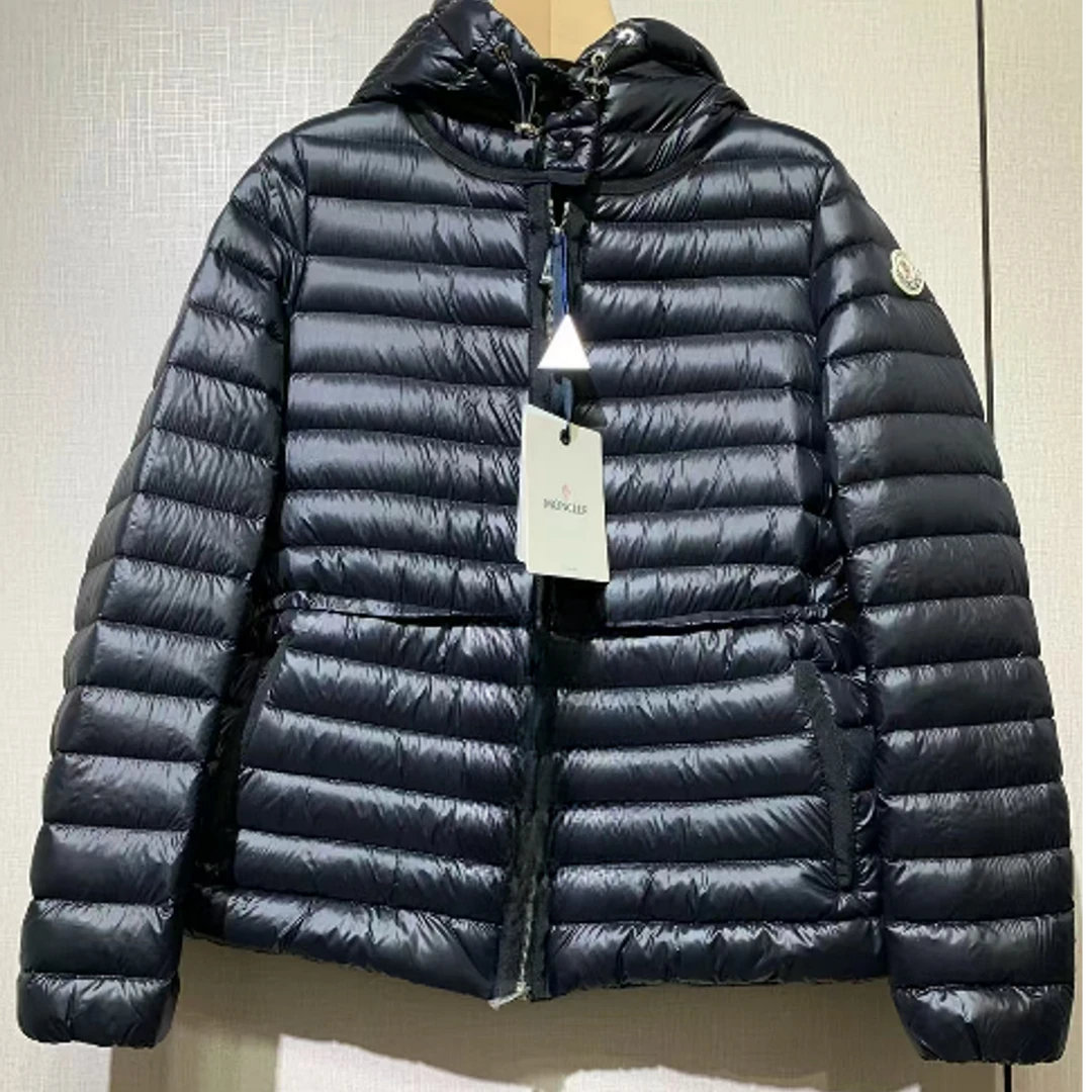 亿颗潮奢 全新未使用  蒙口 黑色斜条纹中长款羽绒服 1码 V146