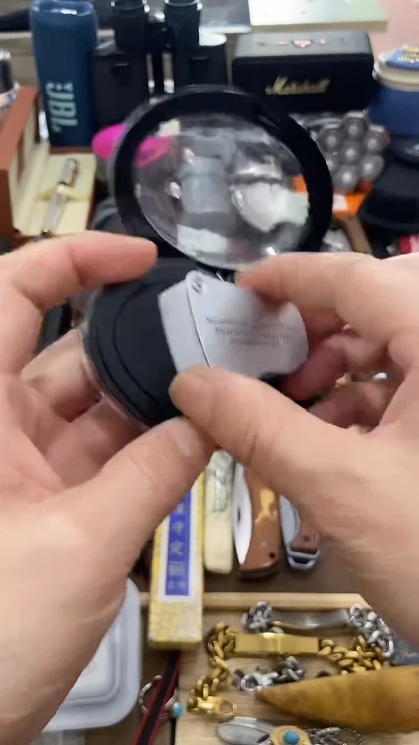 瓷片闪购商品 如图所示