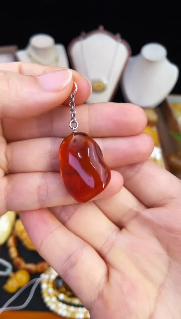 琥珀未镶嵌珠宝奇石柒月