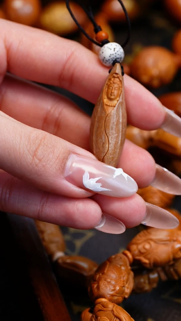 【闪购商品】橄榄核吊坠苏工橄榄核