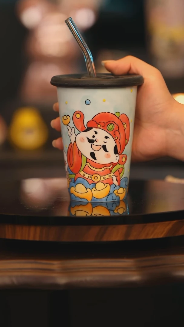 【闪购商品】摆件景德镇釉下彩绘设计师款陶瓷