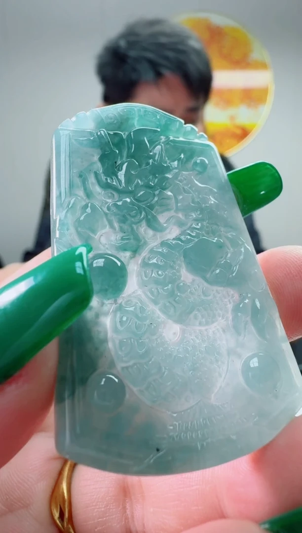 翡翠未镶嵌颈饰多样性随机发其一