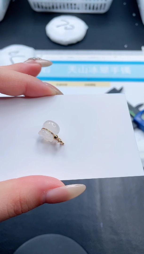 【闪购商品】石英质玉颈饰未镶嵌福袋