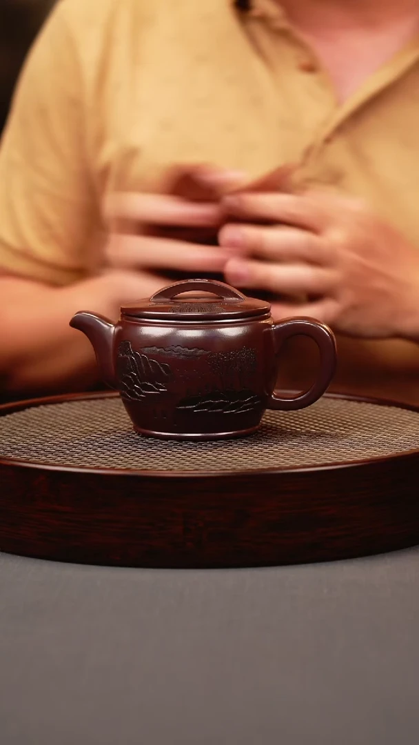 茶壶紫砂石红 汉瓦 观山