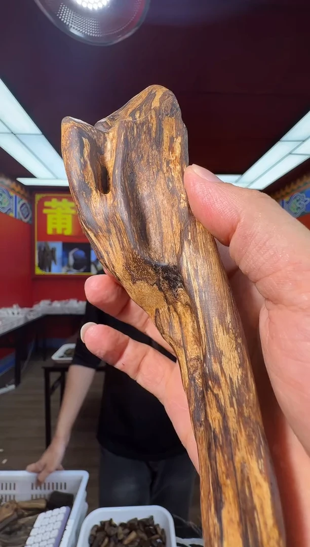 沉香手把件e108达拉干多样性发一