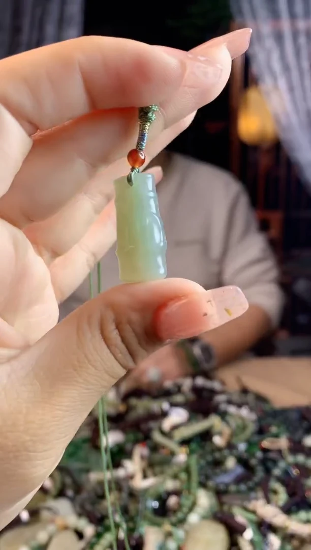 【闪购商品】和田玉挂件未镶嵌多样性发货拍一发一