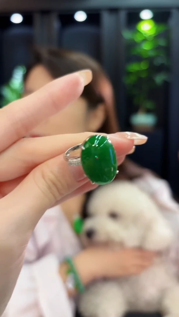 18K金镶嵌戒指翡翠 缅料A货/支持复检/一件