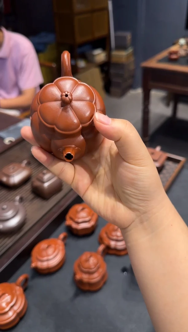 茶壶紫砂星*?繁花 朱泥