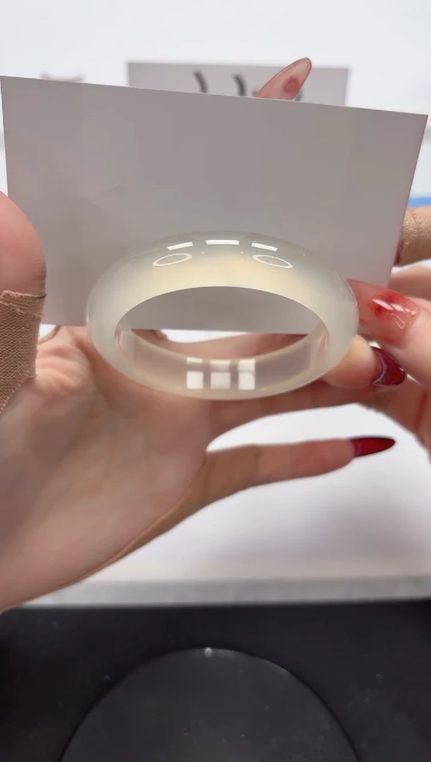 【闪购商品】石英质玉手镯未镶嵌A374-53.2