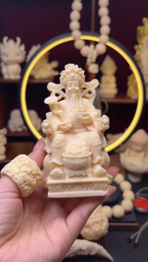 象牙果财神  摆件
