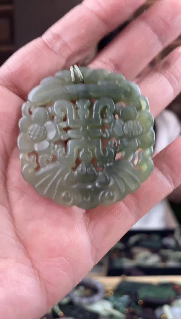 项链未镶嵌和田玉拍一发一，多样性发货