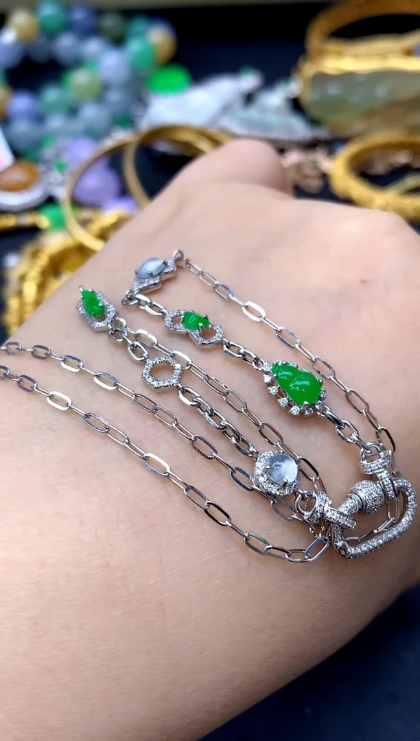 颈饰18K金镶嵌翡翠363-中国好珍宝