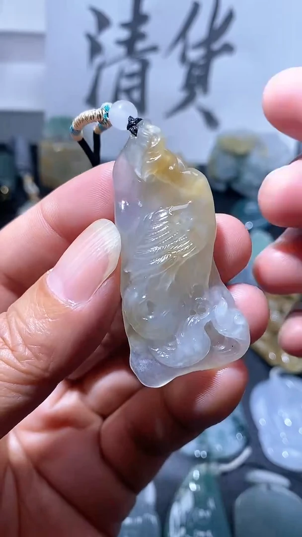 吊坠(不含链)未镶嵌翡翠1