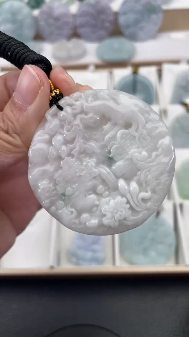 颈饰未镶嵌翡翠天然缅甸翡翠A货461