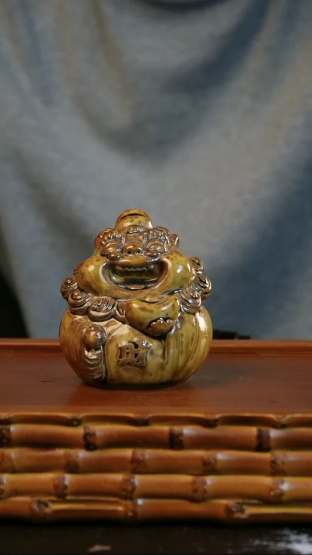 天下龙泉精品茶器105