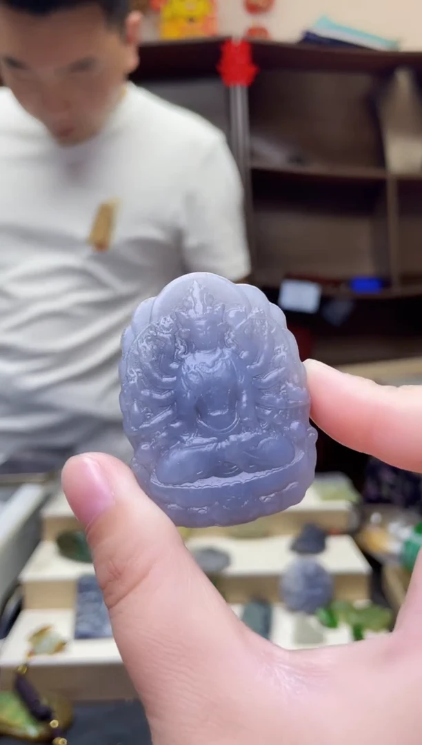 和田玉未镶嵌颈饰1