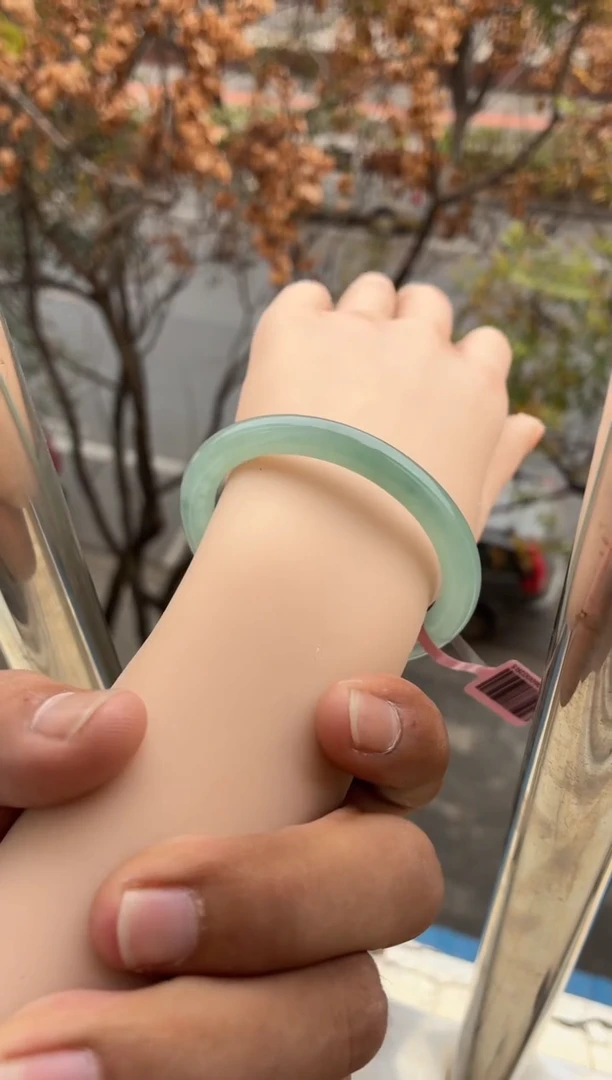 未镶嵌手镯翡翠细腻糯冰冰胶润半山水 17号  圆条 53-54正圈