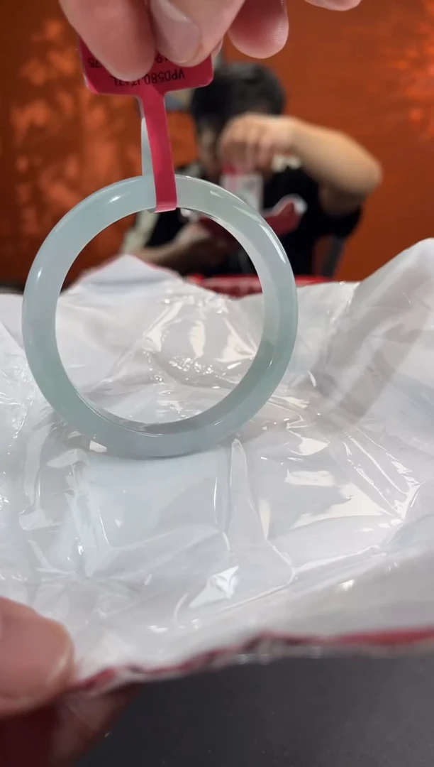 未镶嵌手镯翡翠3        圈口58