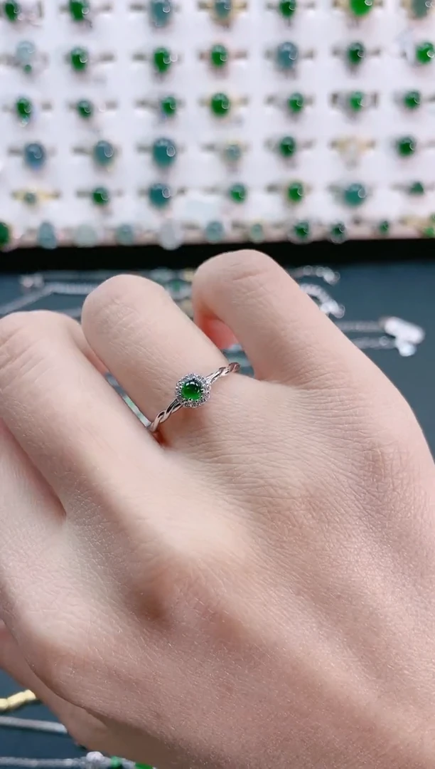 【闪购商品】翡翠戒指银S925镶嵌天然翡翠