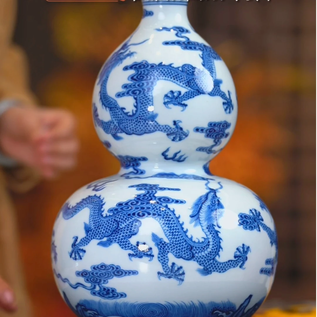 樊匠造器 重工青花龙纹葫芦瓶