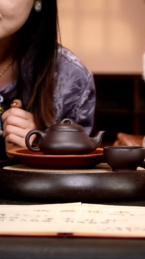 茶壶紫砂ZCP1 汉棠瓢   黑墩头   230cc