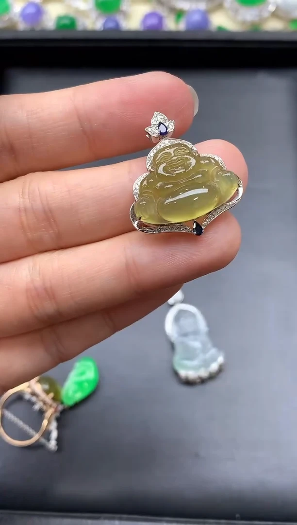 颈饰18K金镶嵌翡翠558-中国好珍宝