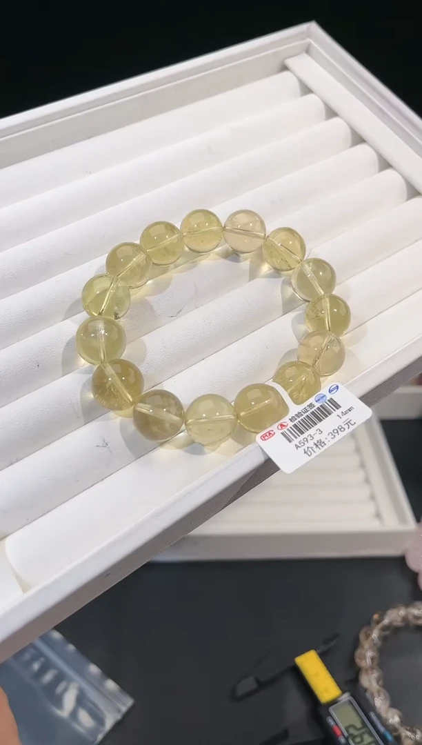 【闪购商品】水晶手链未镶嵌多样性发一黄泡泡14mm