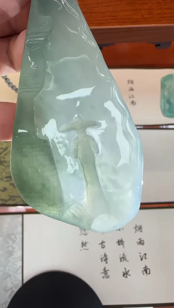 未镶嵌挂件翡翠A货翡翠孤品国雕谢林工