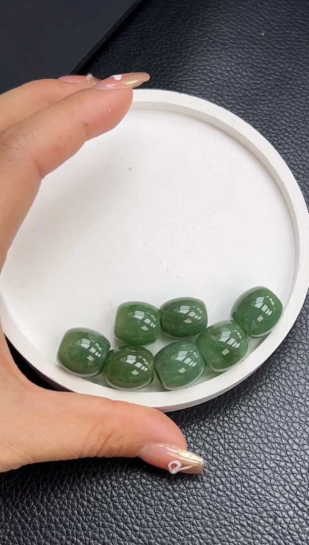 【闪购商品】翡翠颈饰未镶嵌K152-763 路路通多样性发一