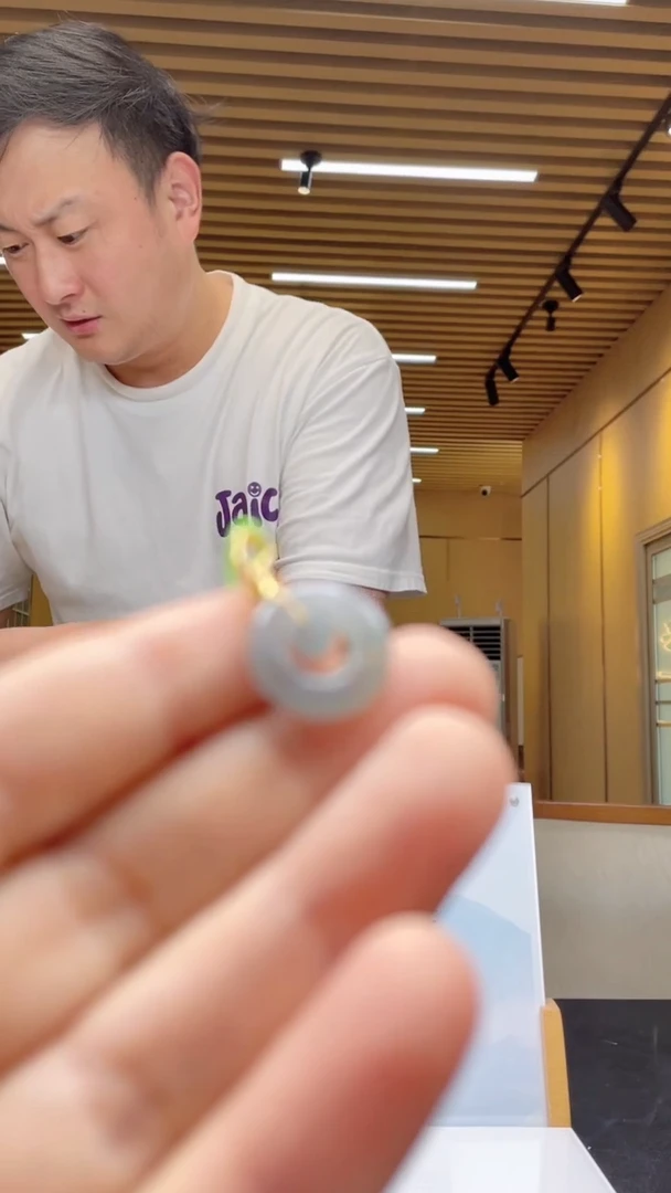 翡翠未镶嵌颈饰********500