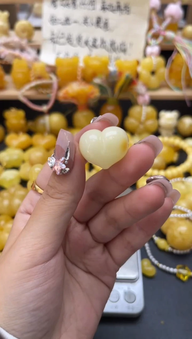 琥珀未镶嵌珠宝奇石118琥珀蜜蜡微瑕