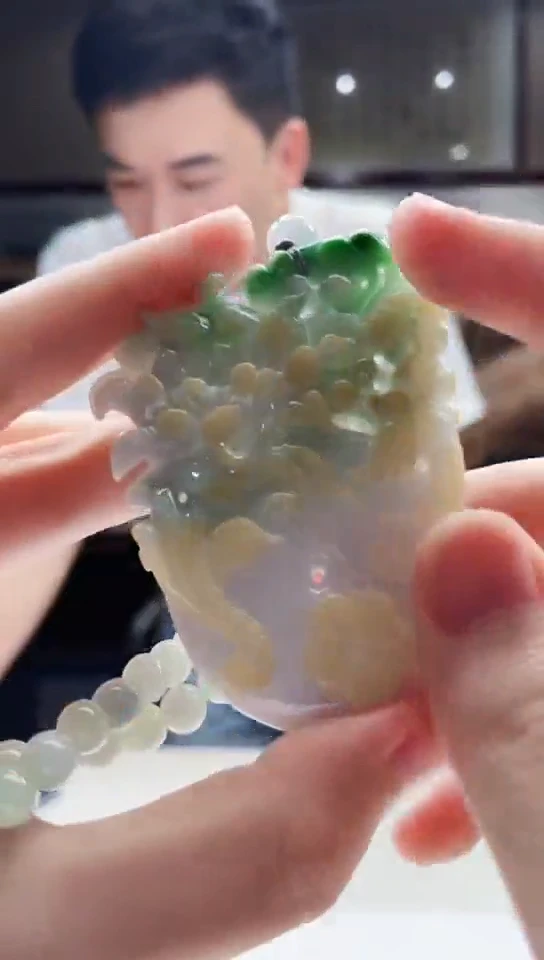 翡翠未镶嵌吊坠(不含链)多样性发其一40