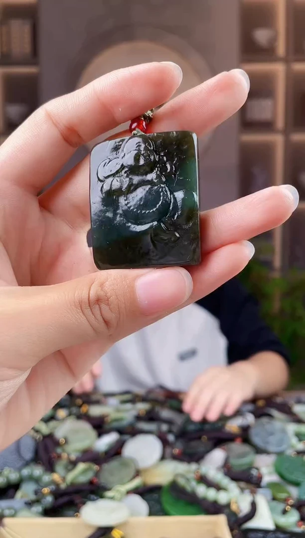 未镶嵌和田玉挂件拍一发一，拍一发一，