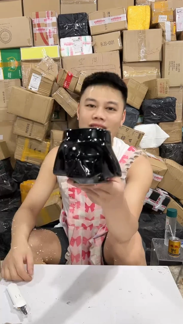 瓷片黑武士头杯 陶瓷