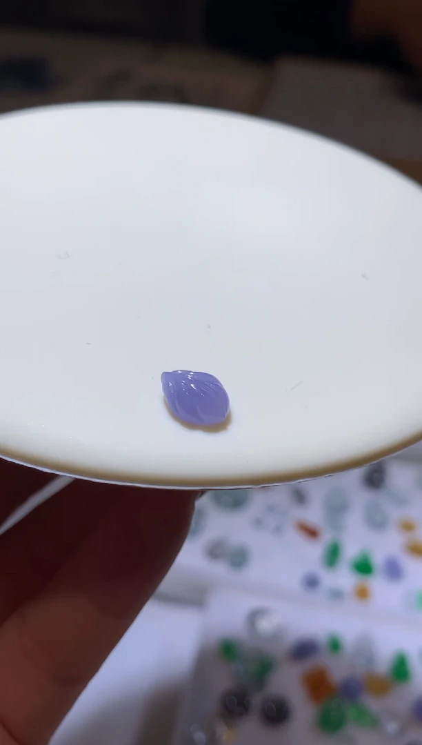 未镶嵌定制翡翠叶子