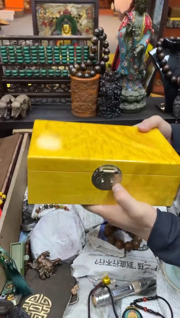 【闪购商品】大叶紫檀（黑酸枝木类） 