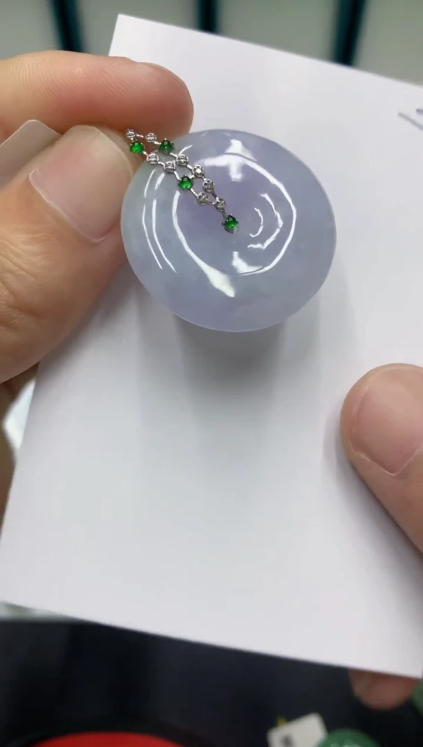 【闪购商品】翡翠颈饰18K金镶嵌翡翠