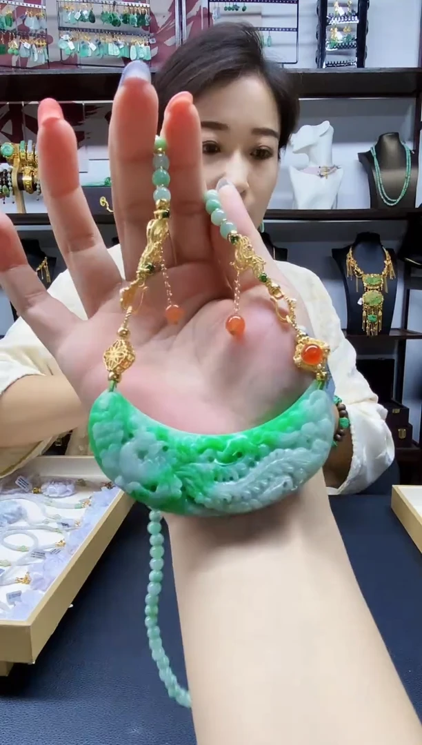 颈饰未镶嵌翡翠翡翠吊坠