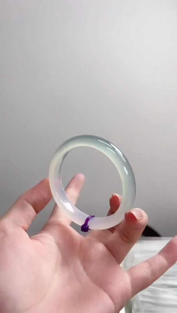 玛瑙/玉髓手镯未镶嵌54圈 需要包容