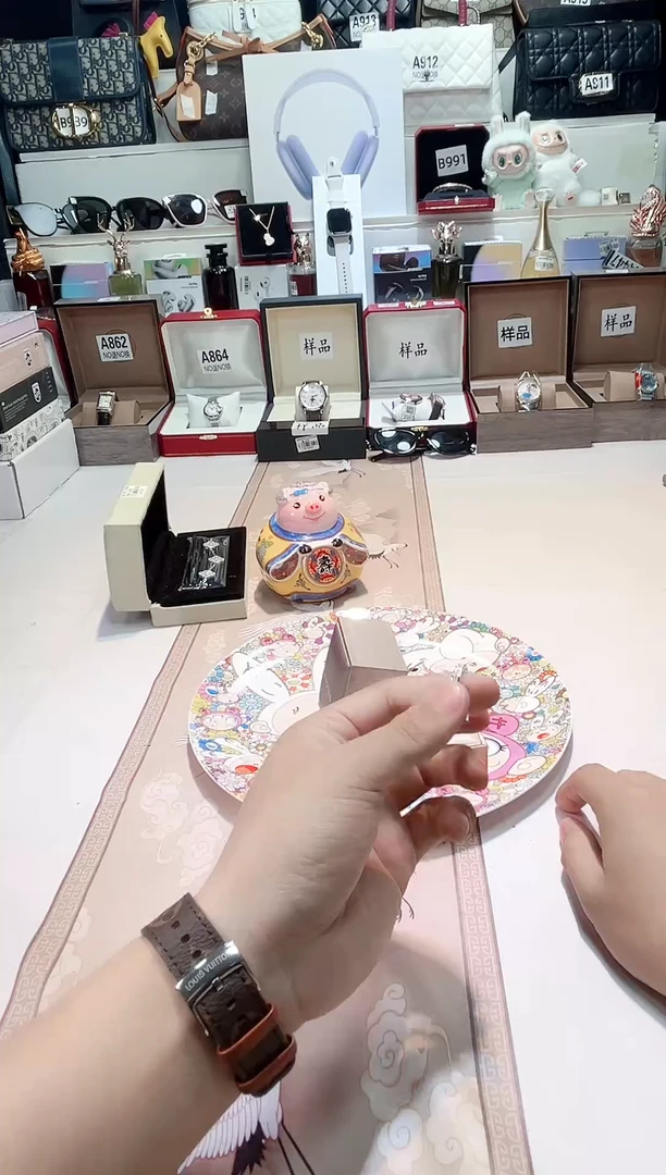 瓷片瓷器 库房到期 全部地板价@@1