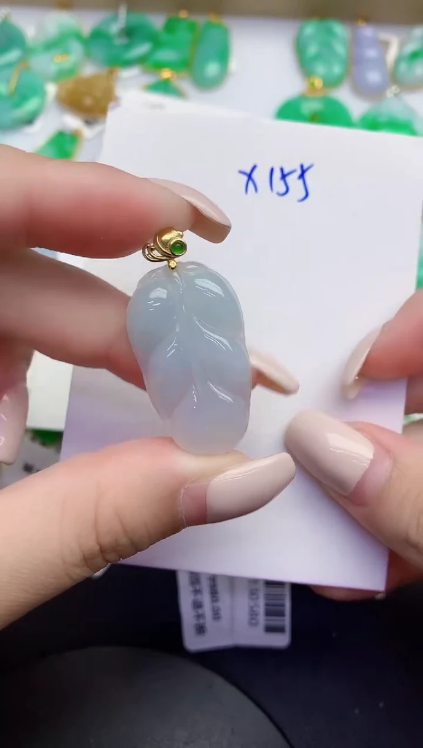 颈饰未镶嵌翡翠缅甸天然翡翠A货